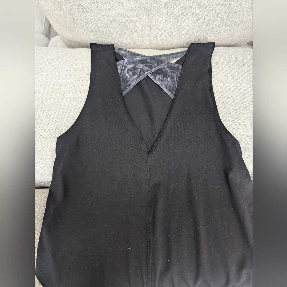 Women's Workout Tops Misc brands Size Large - Picture 6 of 9